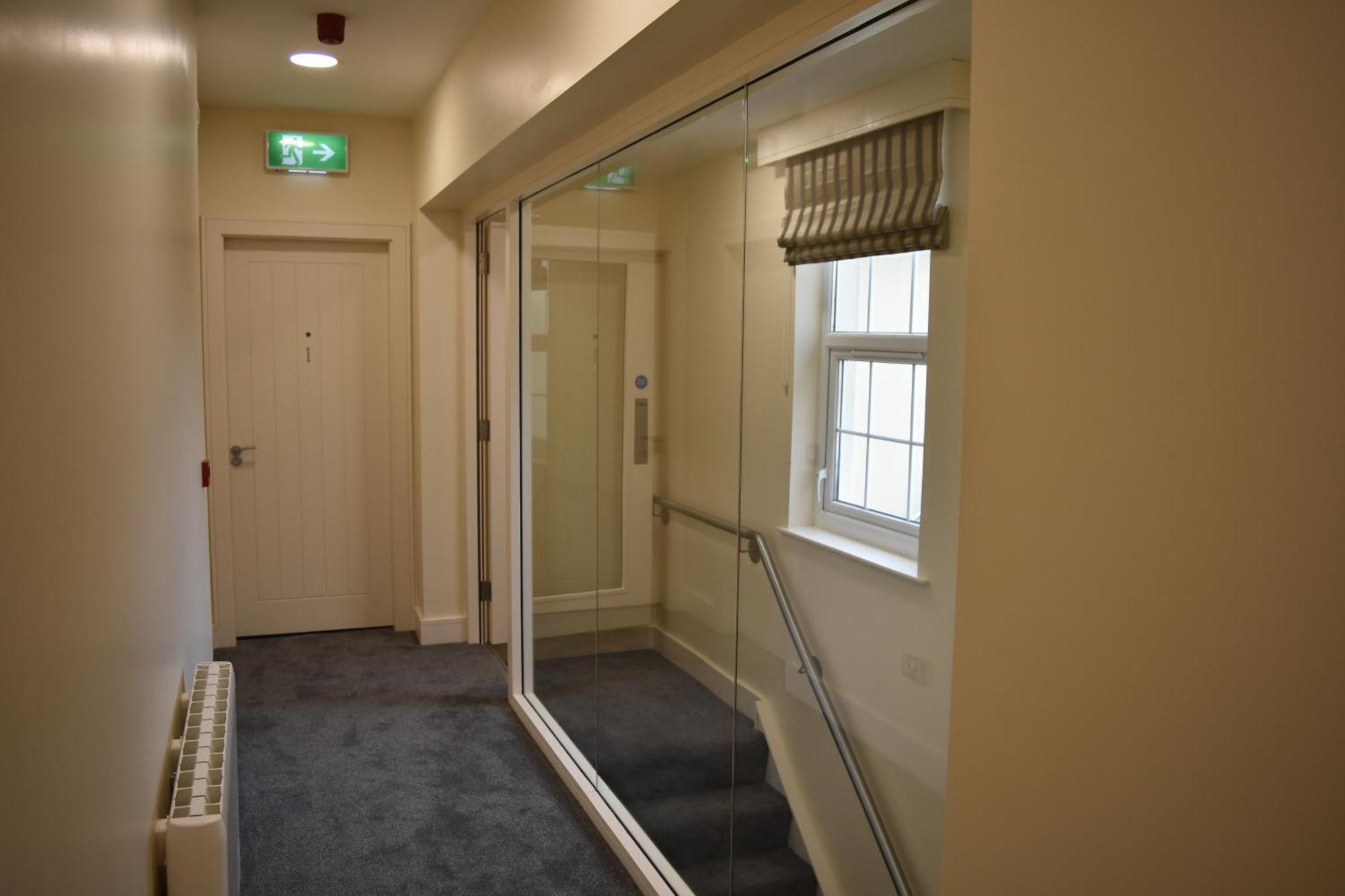 Round Tower Hotel Ardmore  Buitenkant foto